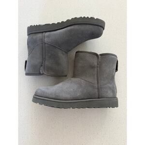 UGG Cory II Shearling Lined‎ Boots NWOB Gray 5.5